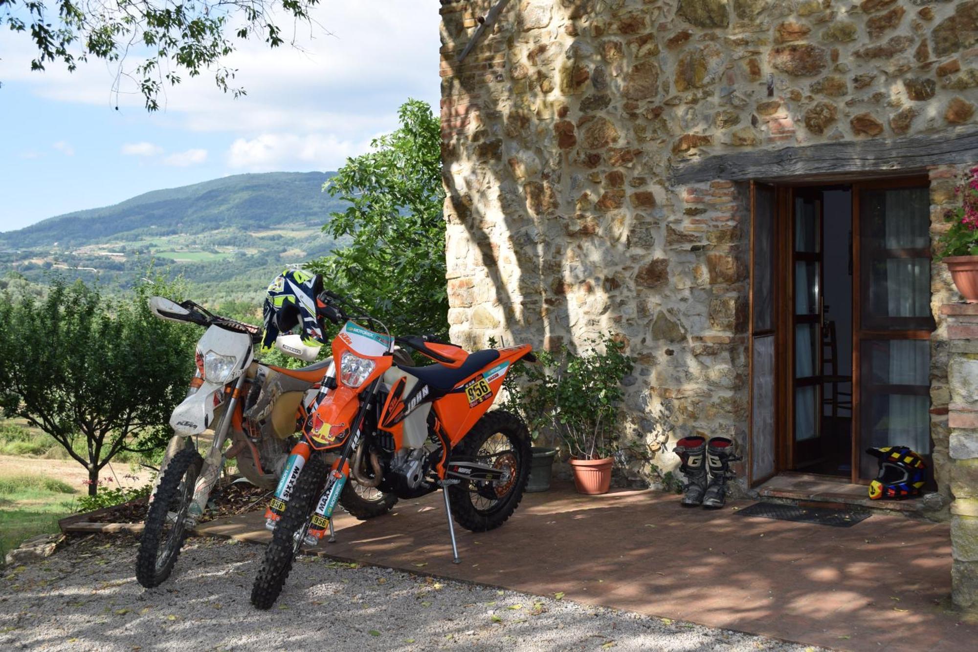 Sport Bikes And Nature Monterotondo  Ngoại thất bức ảnh